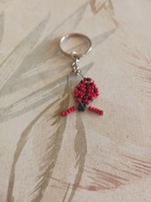 Porte‑clé coccinelle perles