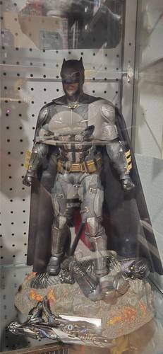 Hot toys tms085 - hot, batman