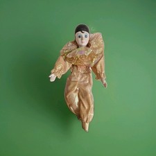 poupée de collection en porcelaine