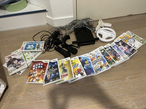R1093 lot console - nintendo, wii