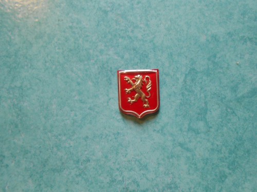 Logo lion rouge - , or