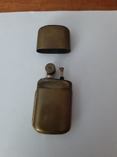 Ancien briquet essence - essence,