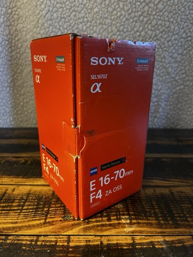 Sony vario 70mm - sony, f/4