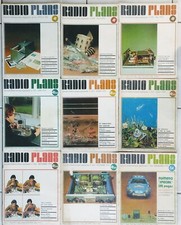 9 revues mensuelles Radio Plans année 1975 manque Février, Mars et Décembre