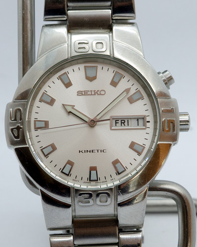 Seiko kinetic 5m43 0e90 - 5m43-0e90, silver