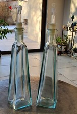 Ancien service Vintage 2 Flacons Huile/vinaigre  en verre bleu avec  becs 