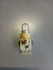 Audi A8 4D / Ampoule feu