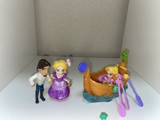 Figurine Raiponce sur la tour télécabine Raiponce article actuel