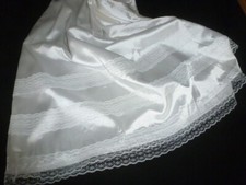 joli jupon  vintage  jolie