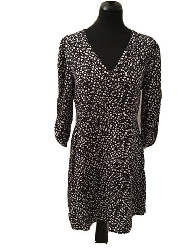 Robe fleurie blanche noire - blanche, et