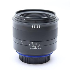 Carl Zeiss Milvus 50mm F/2 M