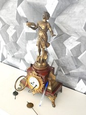 Charles ANFRIE - Horloge / Pendule XIXème, Le Chant - Sculpture sur Marbre Rouge