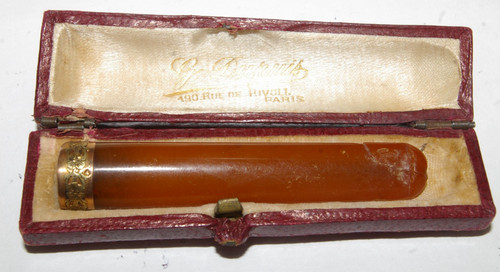 Ancien fume cigarette - ancien, ambre