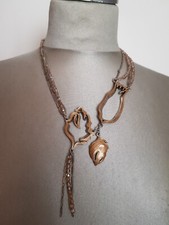 Joli Collier Créateur Rochas Paris