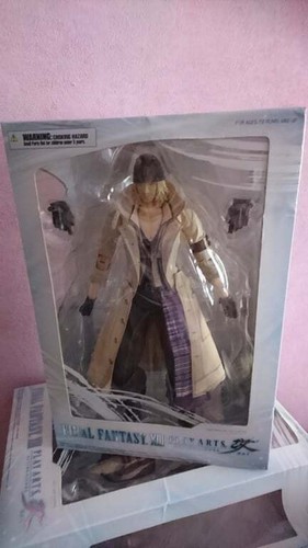 Figurine play arts kai final
