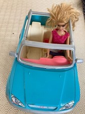 voiture mattel 2005, pour poupées taille barbie et une poupée