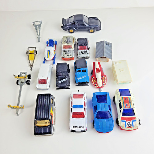 Lot corgi majorette konica - lot,