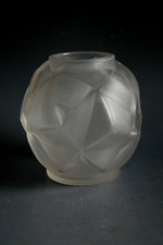 ANCIEN PETIT VASE ART DECO