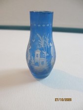 Vase miniature ancien .
