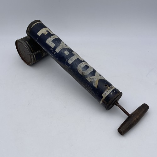 Pulvérisateur ancien fly tox - ancien,