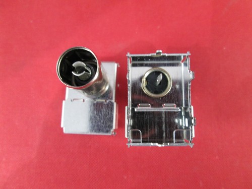 Prise zocalo tuner antenne - tuner,