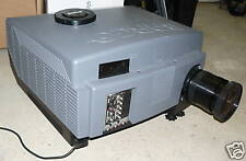 IMPORTANT VIDEOPROJECTEUR PRO BARCO 3200 