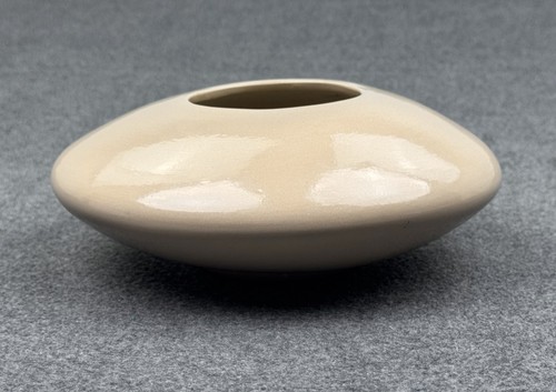 Haeger flying saucer modern - saucer,