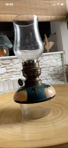 Lampe pétrole ancienne - à,