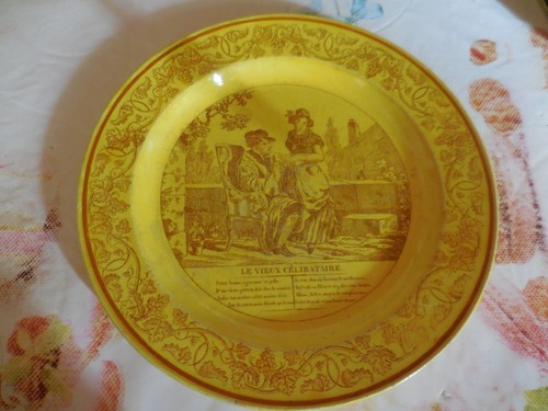 Assiette parlante faïence