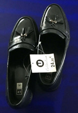 MOCASSINS NEUFS POINTURE 41  U