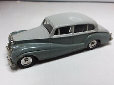 DINKY TOYS GB #150 ANCIEN ROLLS-ROYCE SILVER WRAITH EN BON ETAT SANS BOITE