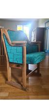 fauteuil de théâtre, du 19ème siècle, en bois et tissu bleu, restauré