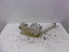 LAVE-GLACE RESERVOIR AVANT Citroën Xsara Picasso (CH) 2006 643197