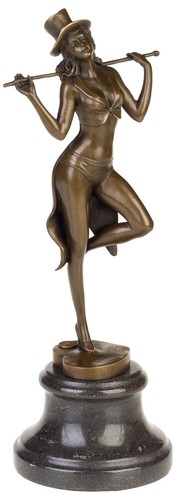 Statue femme danseuse