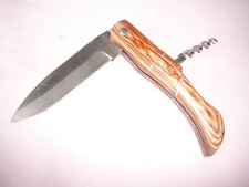 Couteau de poche tire bouchons + affiloir