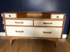 coiffeuse de style scandinave avec tiroir a rabat 