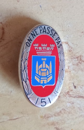 Insigne 151 - -, 151°
