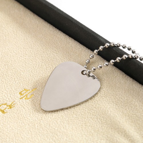 Collier médiator avec perles