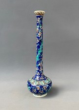 Vase dans le goût Iznik, Turquie