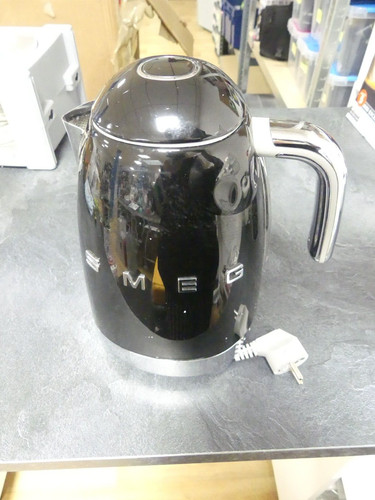 Bouilloire smeg klf04 noire - bouilloire,