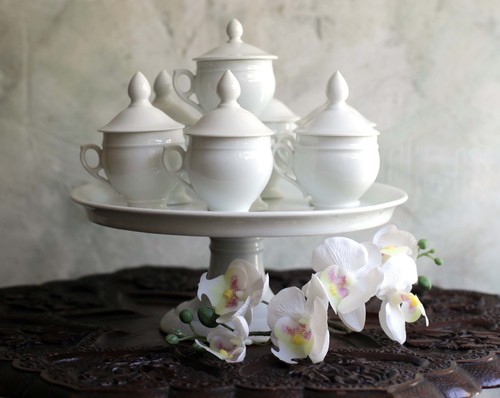 Antique pots creme - antique,