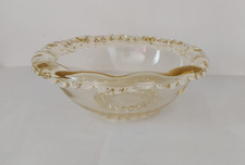 Coupe en verre  moulé Couleur