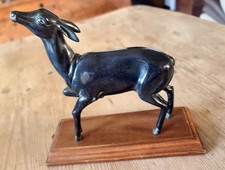 Petite biche régule - petite,