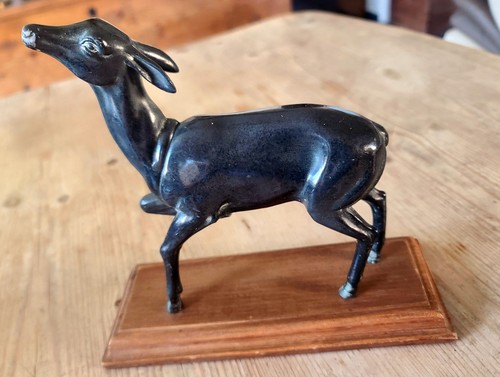 Petite biche régule - petite,