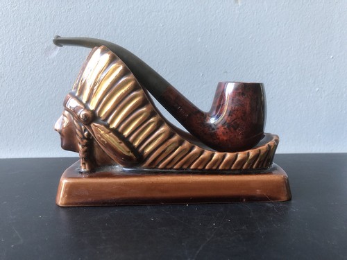 Ancien repose pipe support - repose,