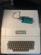 APPLE II EUROPLUS + CARTE VGA