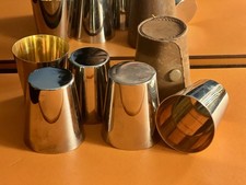 Ensemble de 5 gobelets de