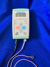 Mediprema 6003 thermometer with holder, temperature probe and power cable