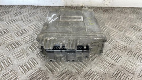 Calculateur moteur renault - moteur,