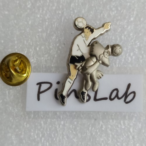 Pin football footix coupe du - pin's-football-footix-coupe,